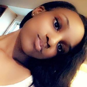 Meet your Posher, Chrissy